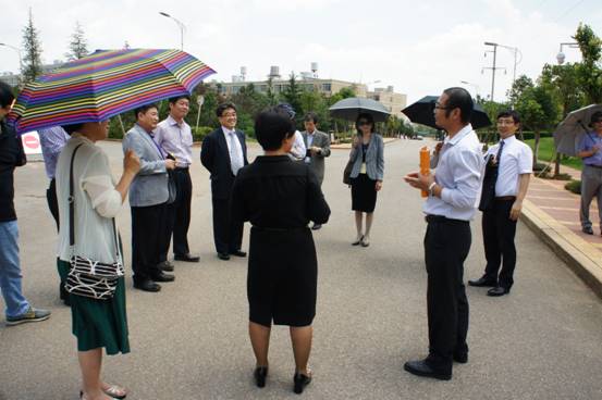 “大城市经济•社会开发和地方财政”