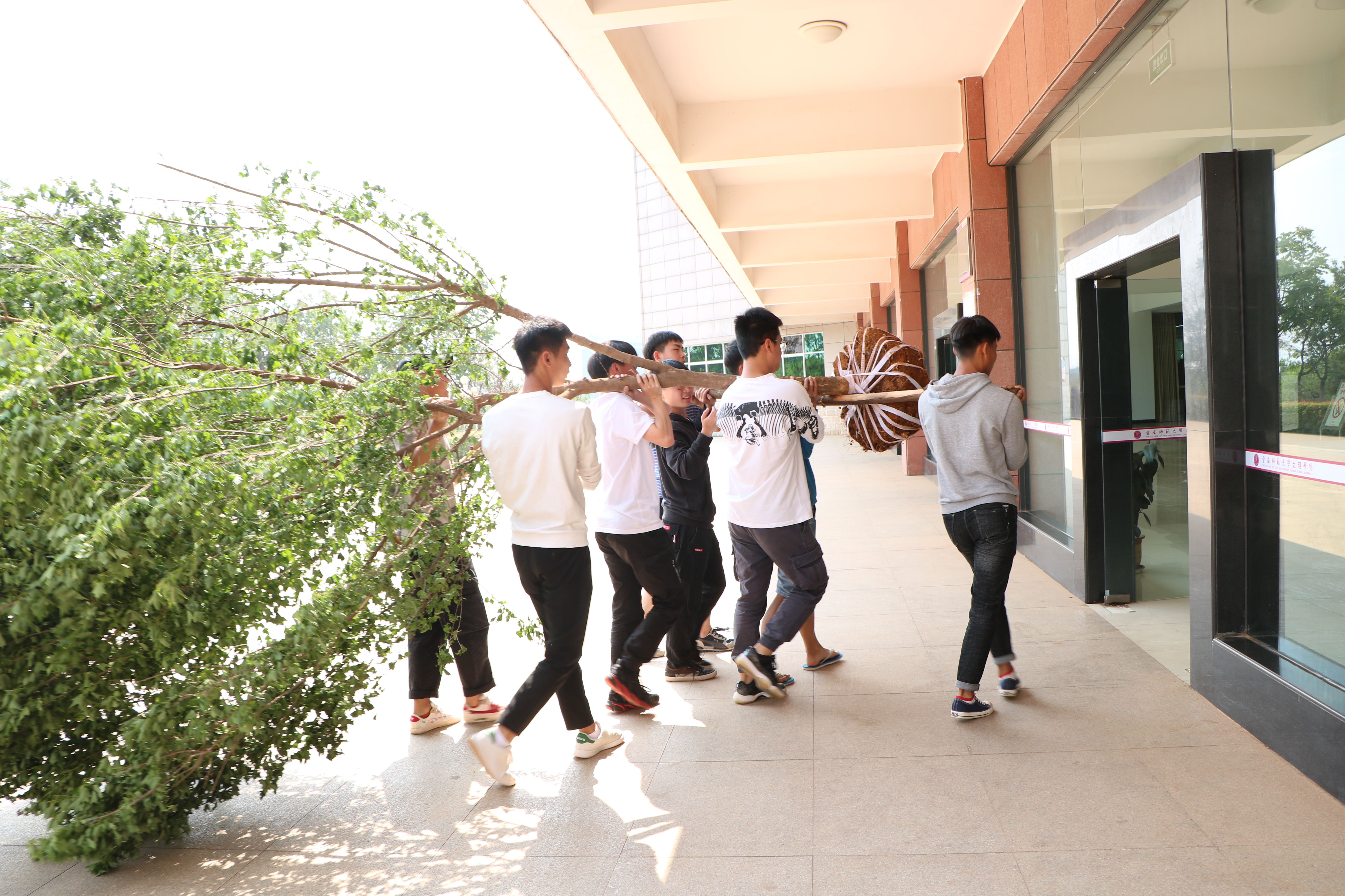 五一 • 跟着17土木B班劳动起来