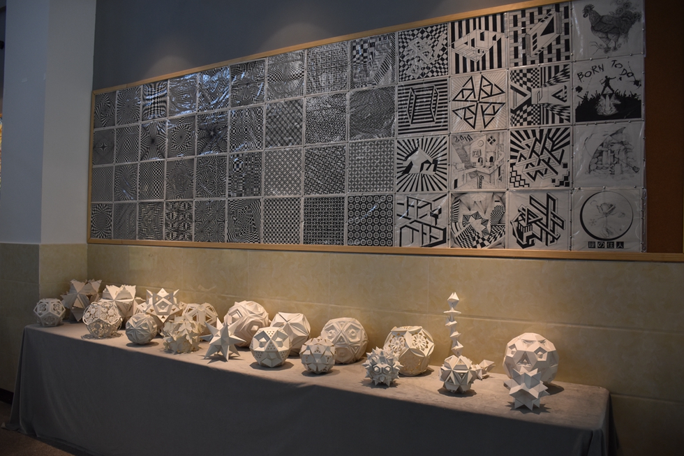  艺可不借美而立，美必不可离艺而存。