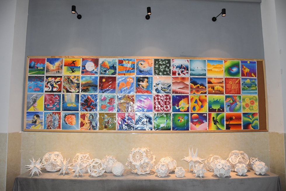  艺可不借美而立，美必不可离艺而存。