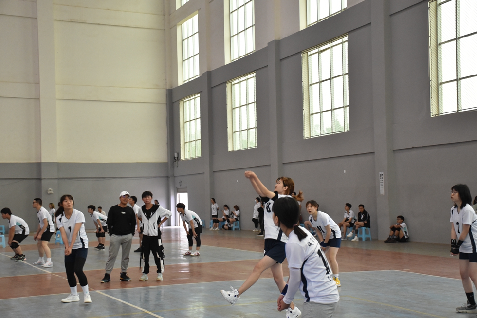 与球共舞，享受精彩