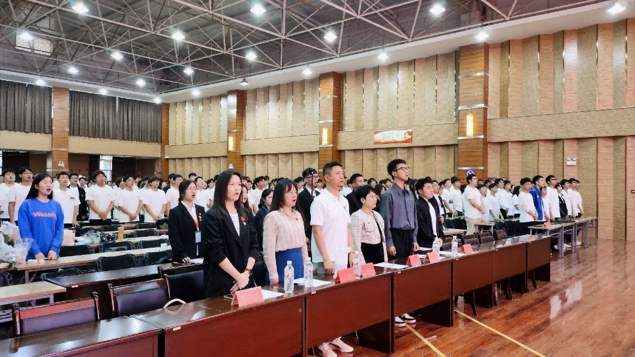 忆五四峥嵘岁月 妙音唱响山河 ——城市学院第二届红歌比赛