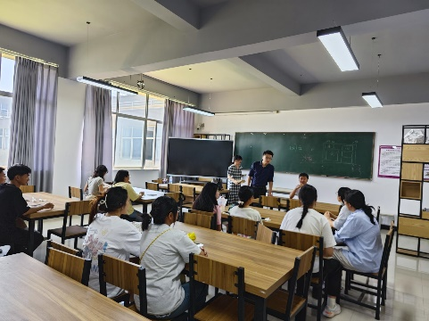 城市学院2024级专升本新生入学教育